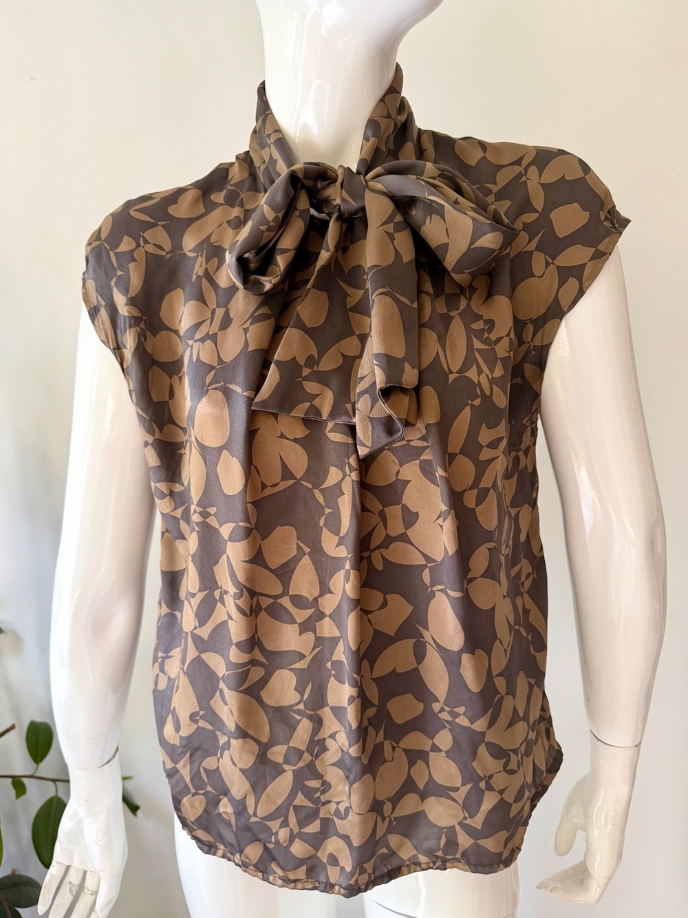 Tie-Neck Leaf Print Blouse in Brown and Tan